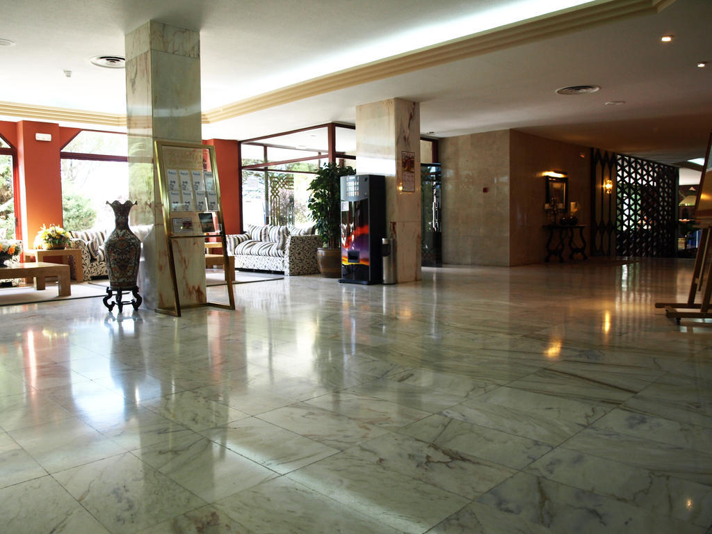 Hospedium Hotel Europa Centro Magaz De Pisuerga Exterior foto